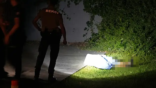 Antalya'da 30 metreden düşerek hayatını kaybetti