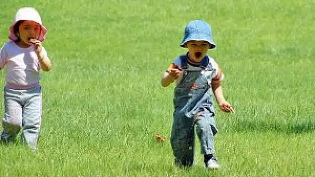 Kemik sağlığı için 'dışarıda oynayın' çağrısı