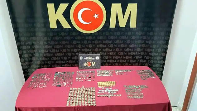 Konya dahil 24 ilde 'Define-1' operasyonları: 47 gözaltı