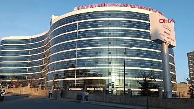 Batman'da otomobille çarpışan motosikletli öldü