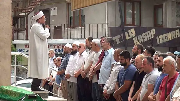 18 yaşında öldürülen gencin cenazesinde müftüden ibretlik sözler