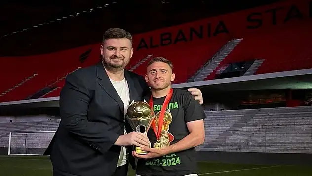 Temsilcisi Konyaspor'un transferini paylaştı