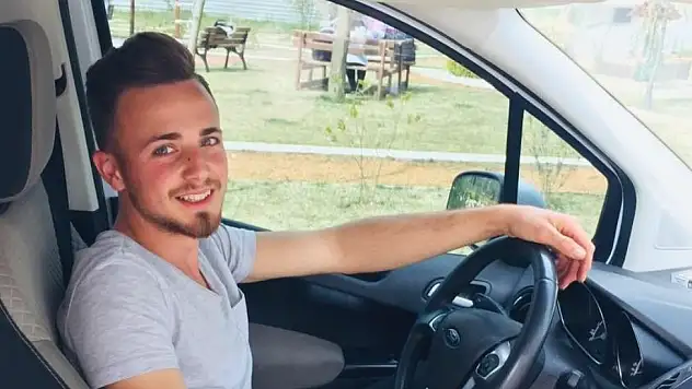Trafik kazasında ağır yaralanan genç hayatını kaybetti
