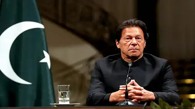 Eski Pakistan Başbakanı beraat etti!