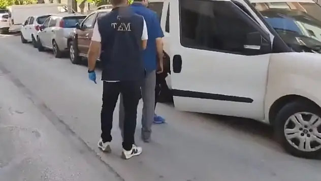 Konya dahil 27 ilde FETÖ'ye operasyon! 74 gözaltı