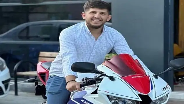 İki motosiklet çarpıştı: 1 ölü, 1 yaralı