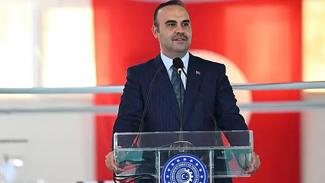 Bakan Kacır: İstihdamımız 32 milyon 900 bini aştı