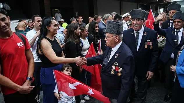 90 Kıbrıs gazisi KKTC'ye uğurlandı