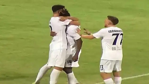 Konyaspor'un yeni transferi golle dönüyor!