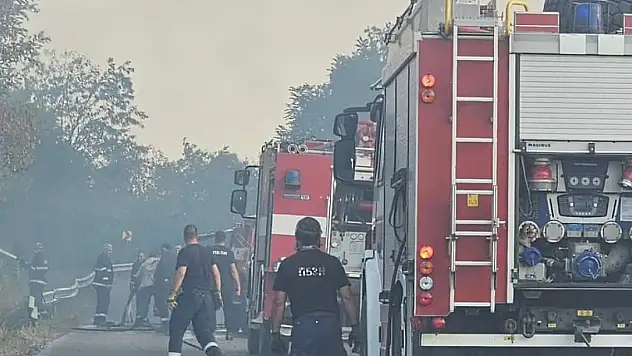 Komşudaki yangına Türkiye'den destek