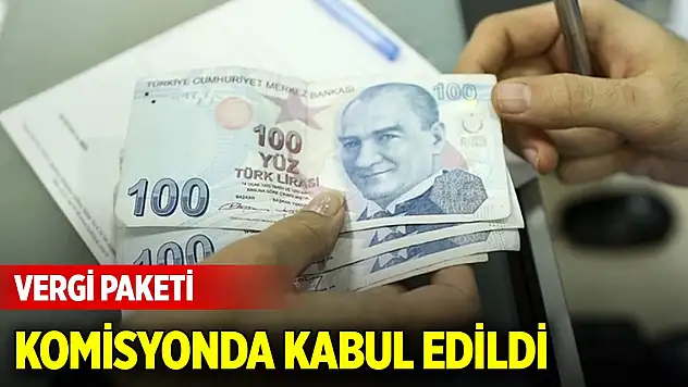 En düşük emekli aylığının 12 bin 500 lira olmasını içeren kanun teklifi komisyonda kabul edildi