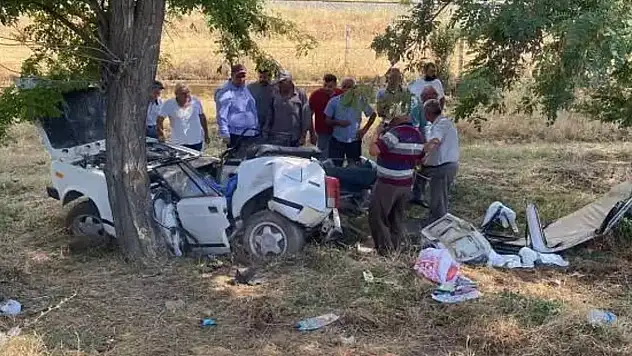 Denizli'de feci kaza: 1 kişi öldü, 1 yaralı