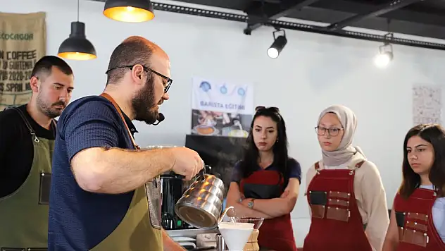 Konya'daki üniversite barista eğitiminde Türkiye'de öncü oldu