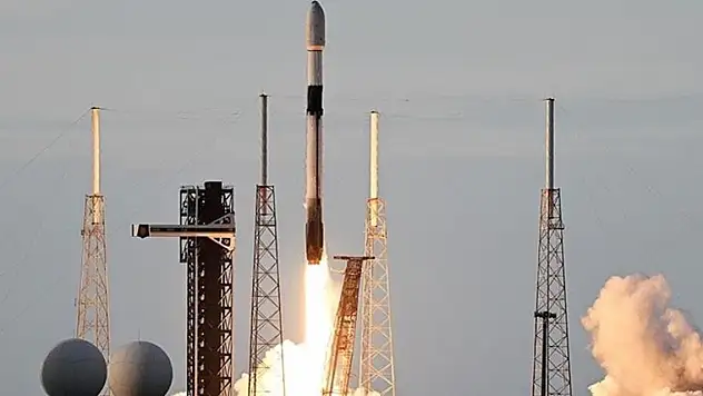 Türksat 6A ilk kez antenlerini açtı ve test sürecine başladı