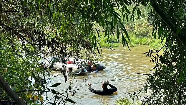 Nehirde akıntıyla sürüklenen çobanın cansız bedeni bulundu