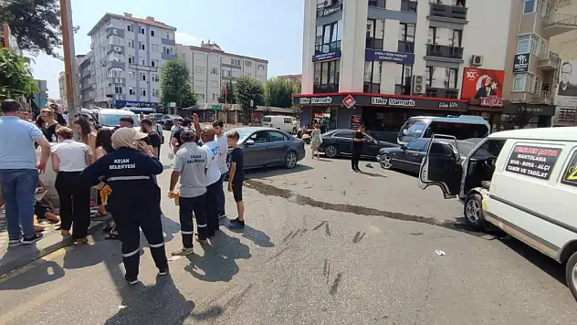 Edirne'de iki otomobil çarpıştı: 5 yaralı