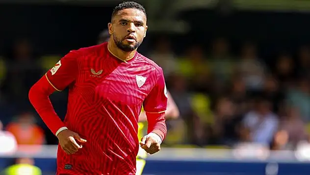 Fenerbahçe'nin yeni yıldızı İstanbul'a geliyor!