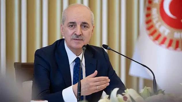Kurtulmuş: Netanyahu'yu ayakta alkışlayan topluluk katliamın ortağıdır