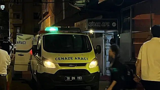 Avukat, bürosunda başından vurulmuş halde bulundu