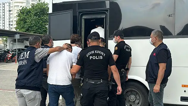 Mersin'de DEAŞ operasyonu: 9 şüpheli adliyeye sevk edildi