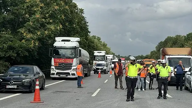Anadolu Otoyolu'nda katliam gibi kaza: Anne, kızı ve dede öldü, 3 yaralı
