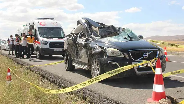 Feci kazada kız kardeşler hayatını kaybetti