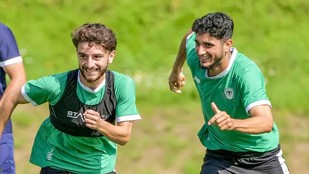 Konyaspor'dan eğlenceli antrenman!