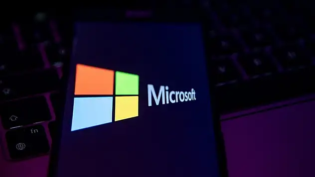 Microsoft'un geliri ve karı üç aylık dönemde arttı