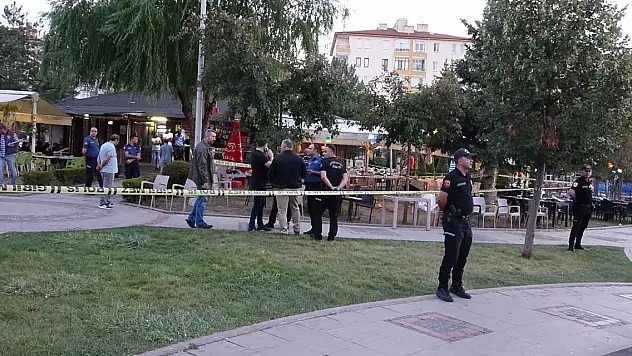 Çorum'da parktaki kafede tüfekli saldırı: 1 ölü, 1 yaralı