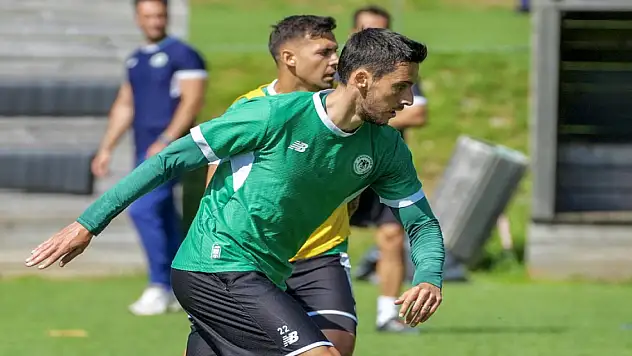 Konyaspor çabukluk çalıştı!