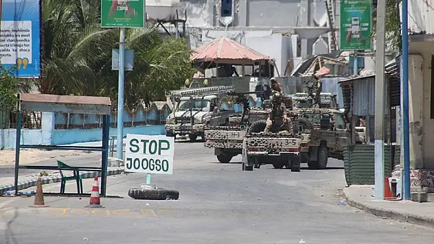 Somali'de plajda intihar saldırısı: 32 ölü