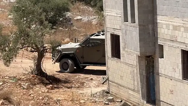 Katil İsrail güçleri, Tulkerim'de 4 Filistinliyi öldürdü