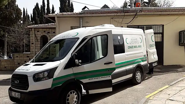 Gaziantep'te zincirleme kaza 2 ölü, 3 yaralı