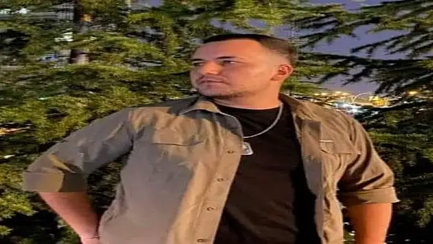 Motosikletli 24 yaşındaki genç hayatını kaybetti