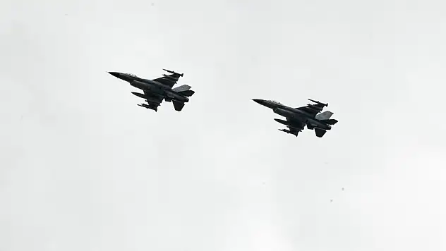 Zelenskiy'den F-16 açıklaması