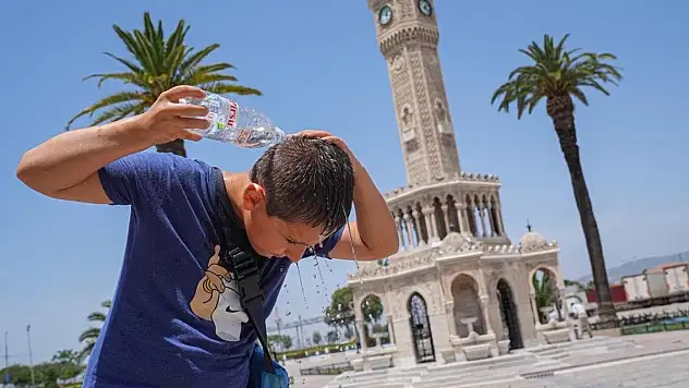 Sağlık Bakanlığı'ndan aşırı sıcaklara karşı uyarı