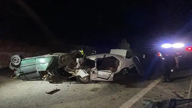 Trafik kazasında yaralanan genç kız hayatını kaybetti