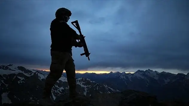 Son Dakika! 8 terörist etkisiz hale getirildi