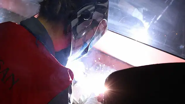 Sanayi üretim endeksi nisanda arttı