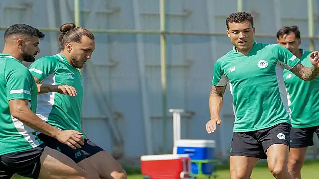 Konyaspor maç saatini bekliyor