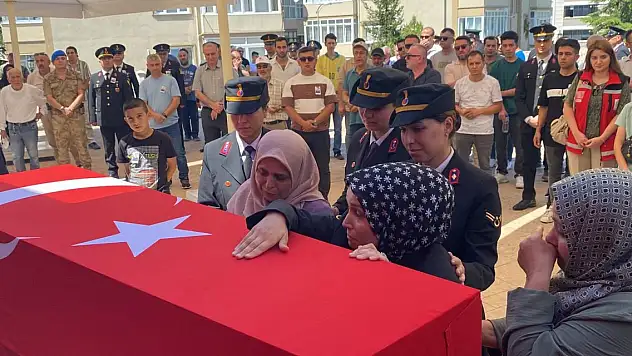 Şehit Astsubay Kalaz, son yolculuğuna uğurlandı