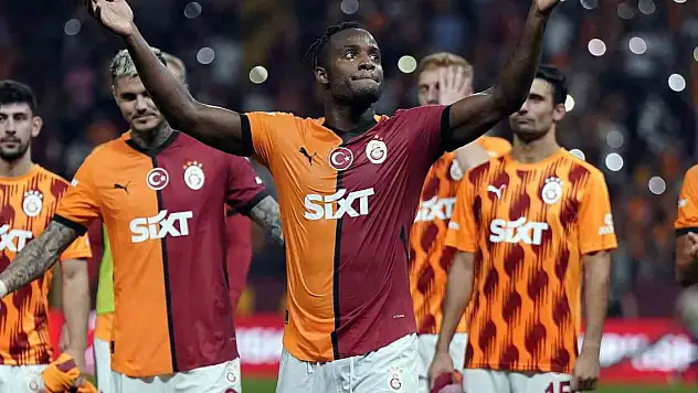 Galatasaray, lige 3 puanla başladı