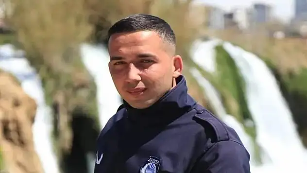 Motosikletli zabıta memuru, kazada öldü