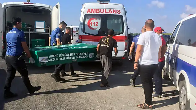 2 arkadaş, devrilen motosiklet ile sulama kanalında ölü bulundu