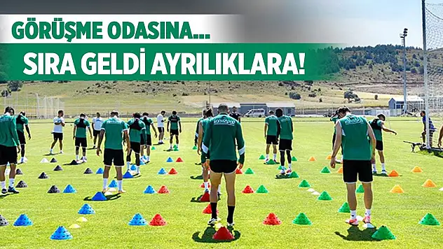 Konyaspor'da gündem ayrılıklar!