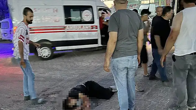 Kamyona çarpan motosikletin sürücüsü motokurye Mehmet Emin öldü