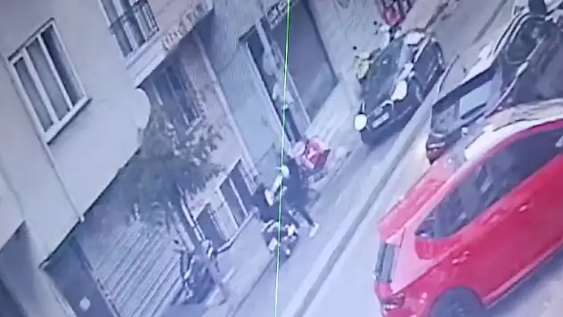 İstanbul Kağıthane'de tartıştığı husumetlisini silahla başından vurdu