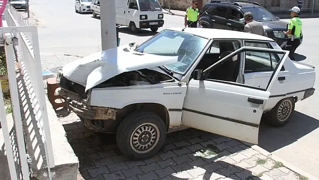 Konya'da trafik kazasında 3 kişi yaralandı