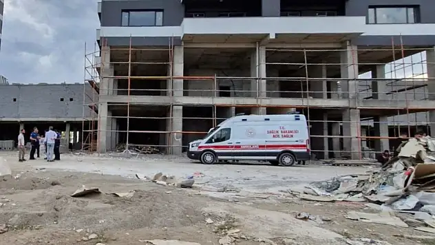 İnşaatta 13'üncü kattan düşen asansör ustası, öldü
