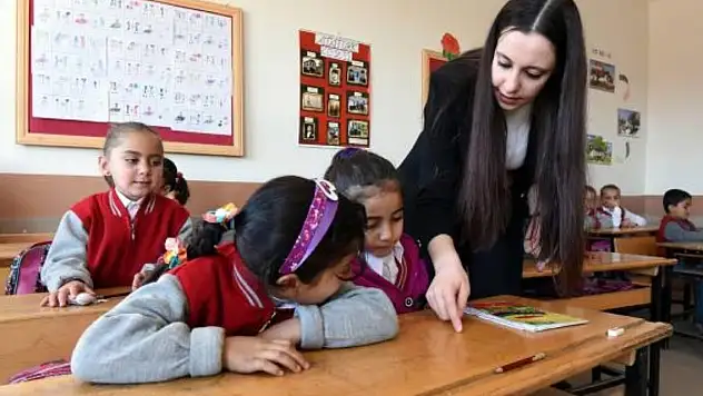 Öğretmenlerin mazerete bağlı atama sonuçları açıklandı